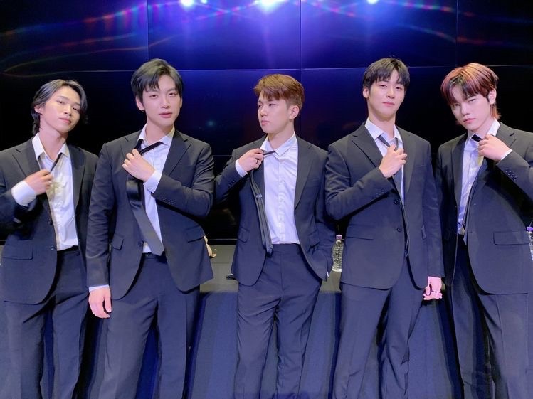 #nflying #엔플라잉 <a href="/NFlyingofficial/">엔플라잉 (N.Flying)</a>