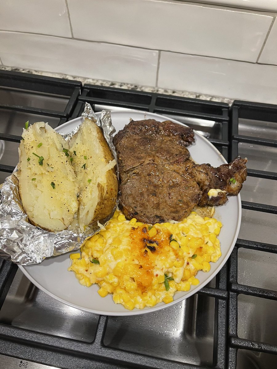 midnight eats🍽🥩🌽🥔