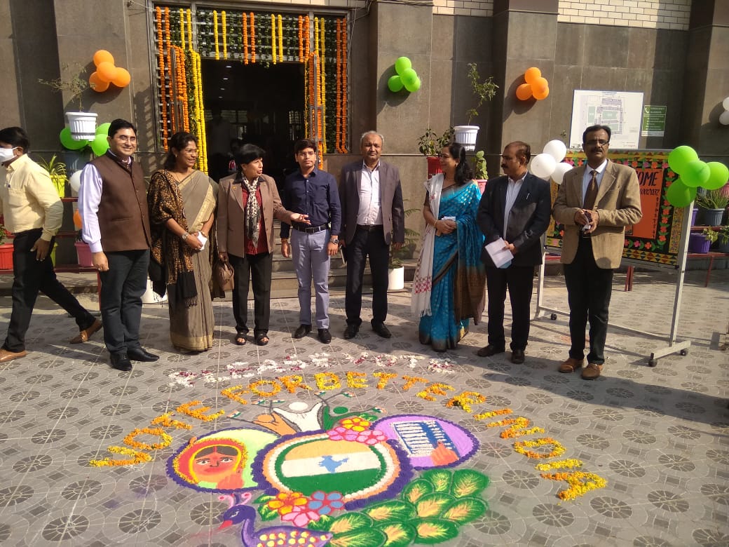 dmeastdelhi's tweet photo. ELC programme in RSKV west vinod nagar school East Delhi.
@CeodelhiOffice
#ceodelhioffice #ssr2022 #specialsummaryrevision #specialcamp #activities #addname #doityourself #doregister #facilities #voterawareness #chalovoterbanehum #delhiutsav https://t.co/cBIkwhpeat