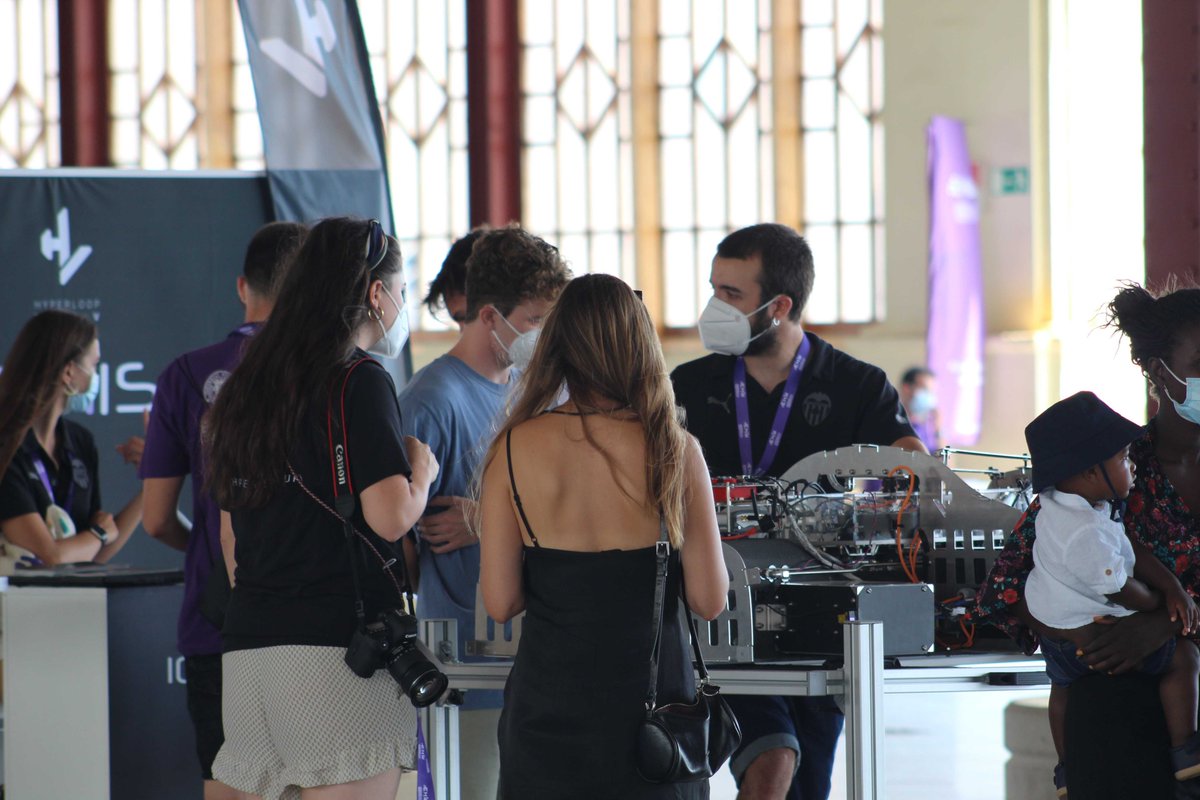 HyperloopWeek's tweet image. EHW is hyper fun: the teamwork is amazing and the competition is thrilling. We can’t wait to greet you all in the Netherlands this year for EHW’22!
#hyperloop #technology #europeanhyperloop #innovation