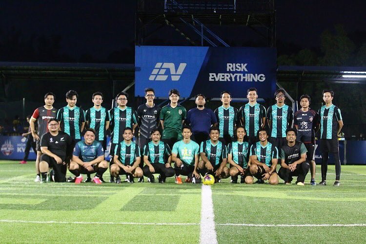 RaffiqAidrus21's tweet photo. Good to be bounce again with my bois #TeamEclectic #1014 

Thank you KUSESS1014. Ggwp 🤟🏻

Next?  ⚽️SASER1014 https://t.co/ZBvBlzKz8I