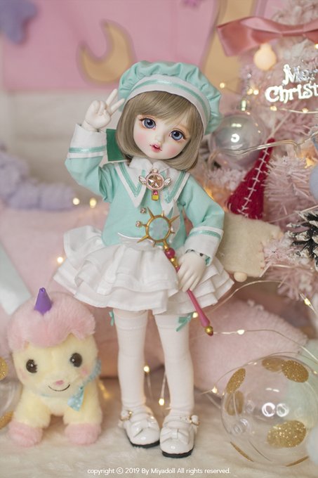 DOLKNAGOYA's tweet photo. 本日最終日◎閉店セール全品30％Off開催中◎
【Miya Doll】30cmサイズのセット服販売中です。
セット内容は、帽子/ワンピース/付け襟/ドロワーズ/ソックス/箒
お色はMintです。
価格◎￥15,850→(30%Off)￥11,090 https://t.co/2MC5PwsPwg