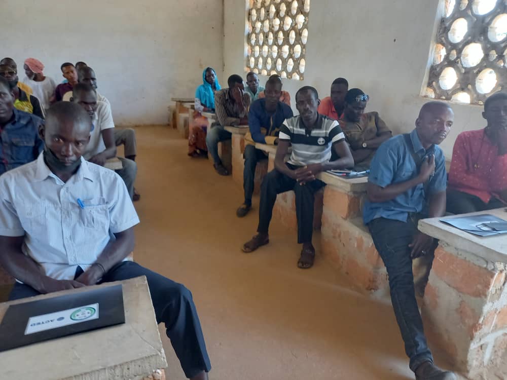 uepnddrrcaf's tweet photo. #UEPNDDRRenAction! Démarrage à #Birao de la formation théorique en reinsertion sociale. Ceci dans le cadre du #PREC: projet de réintégration des ex-combattants, projet du @GouvCF financé par la @WorldBank. #PREC = une chance pour l'ex-combattant de refaire sa vie. #AllForPeace! https://t.co/AK9Rls4xFt