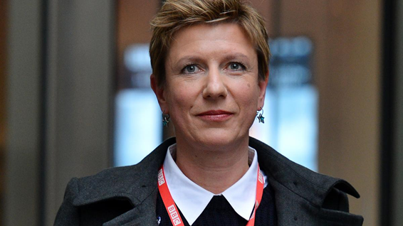 TheAttagirls's tweet photo. BBC Newsnight journalist Liz McKean born OTD 1964, our Woman of the Day. She pieced together compelling evidence of Jimmy Saville’s paedophilia. BBC killed the story. Liz isolated. She left, feeling she had let down women who trusted her. She hadn’t. This brave woman  died at 52. https://t.co/dOvNMl6VV3