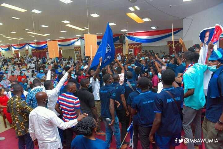 OldMariners's tweet photo. As part of publicity strategy concerning the launching of  #ATL@60 we’re painting everywhere BLUE 💙 TODAY on your WhatsApp platforms, status, other social media platforms.
Let’s all get involved and make sure you tell a friend that #GodIsA Mariner
#AtlanticHall #OldMariners https://t.co/cEnRC9tgI4