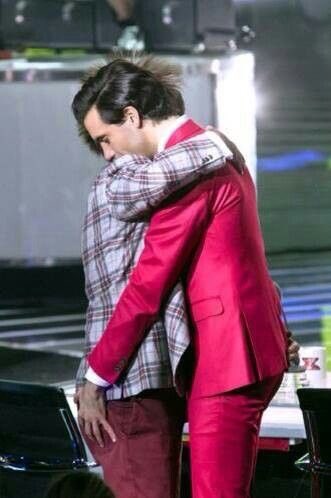 salotto_xf's tweet photo. ELIO E MIKA
#XF2021 https://t.co/j2Tg3tUnRe