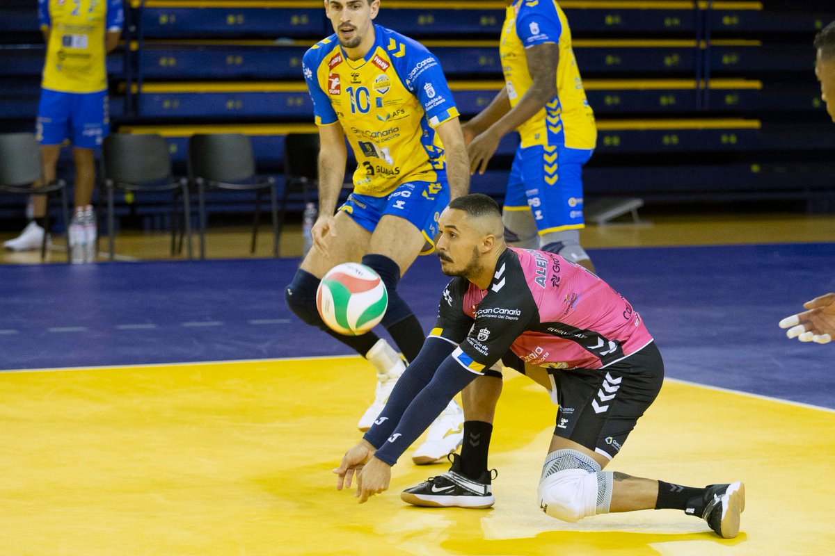 🏰 Nuevo reto europeo en "La Roca"

🏆 Partido Ida 1/16 Final #CEVCupM
🆚 <a href="/Volleystars/">Decospan Volley Team Menen</a>  
📆 Miércoles 1 de diciembre
🕛 19:30 hic
🏟️ <a href="/CIDdeportes/">Centro Ins. Deportes</a> 
🗣 Valoraciones previas de <a href="/camarerosergio/">Sergio Miguel Camarero</a> y Alejandro Fernández