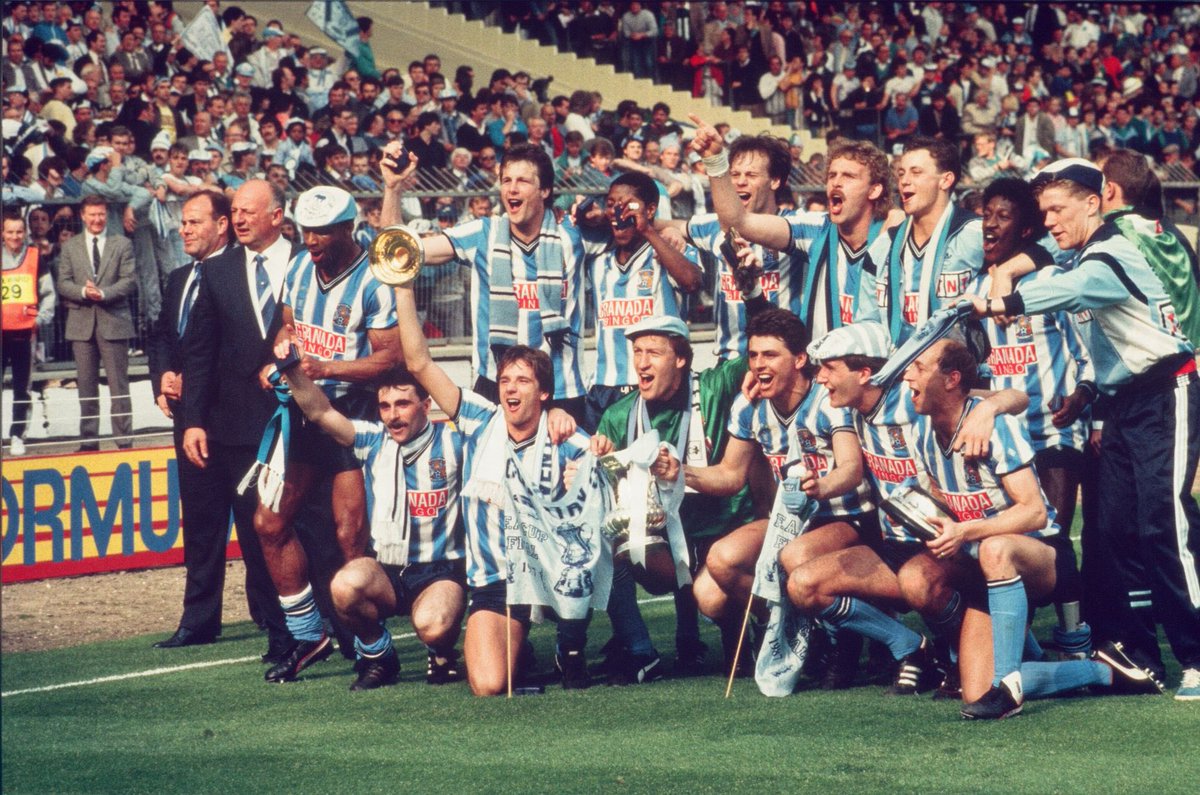 MetcalfAdrian's tweet photo. RIEP John Sillett, off to join his mates George Curtis and off Cyrille Regis https://t.co/XCH3XTJLhD