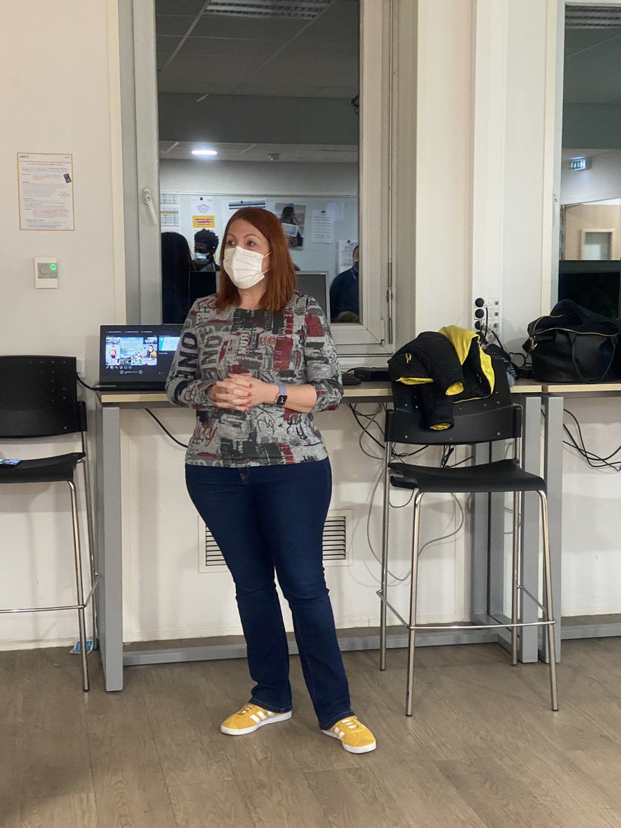 Caroline Massat tweet media