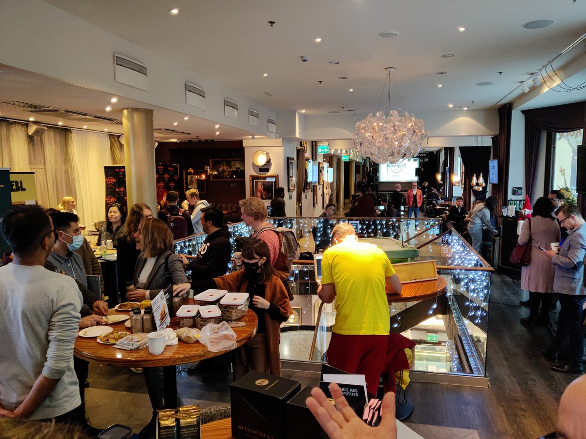 Valtonenk's tweet photo. Starting my #Slushweek @SlushHQ at #Tonic21 discussing food!#Finestbayarea @arctic15 @arcticstartup https://t.co/PK8oHTSQdH