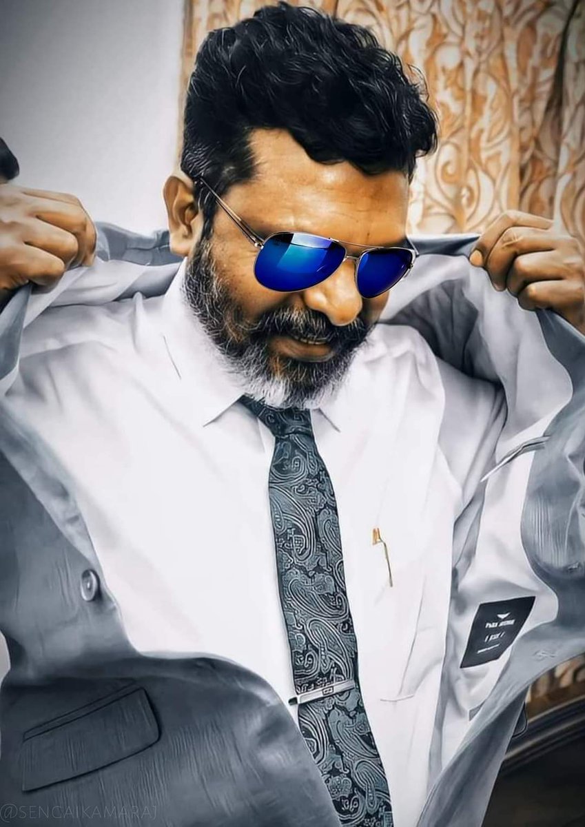 SarithiranP's tweet photo. Mass Leader En UyirMigu
Annan Dr.@thirumaofficial.

#திருமாவை_கொண்டாடுவோம் https://t.co/uNf4yy6XPR