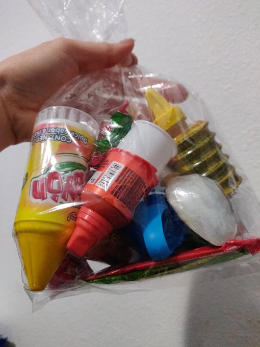 My favorite candy ! https://t.co/xfmQLpkSrf<a href="/tag/lib"class="tags"><span>#lib</span></a>