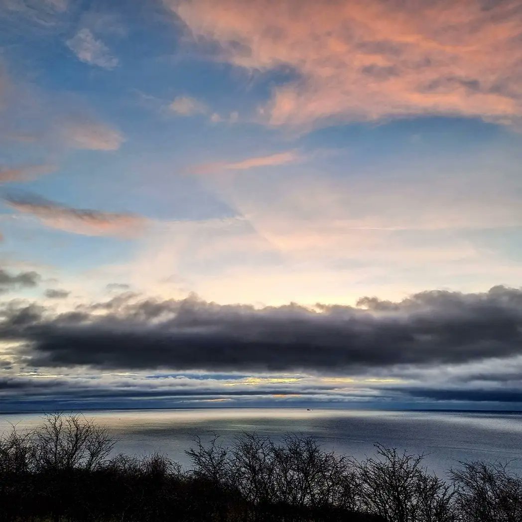 Twitchin2's tweet photo. ๐ #labradorbay https://t.co/RNadmr8exd