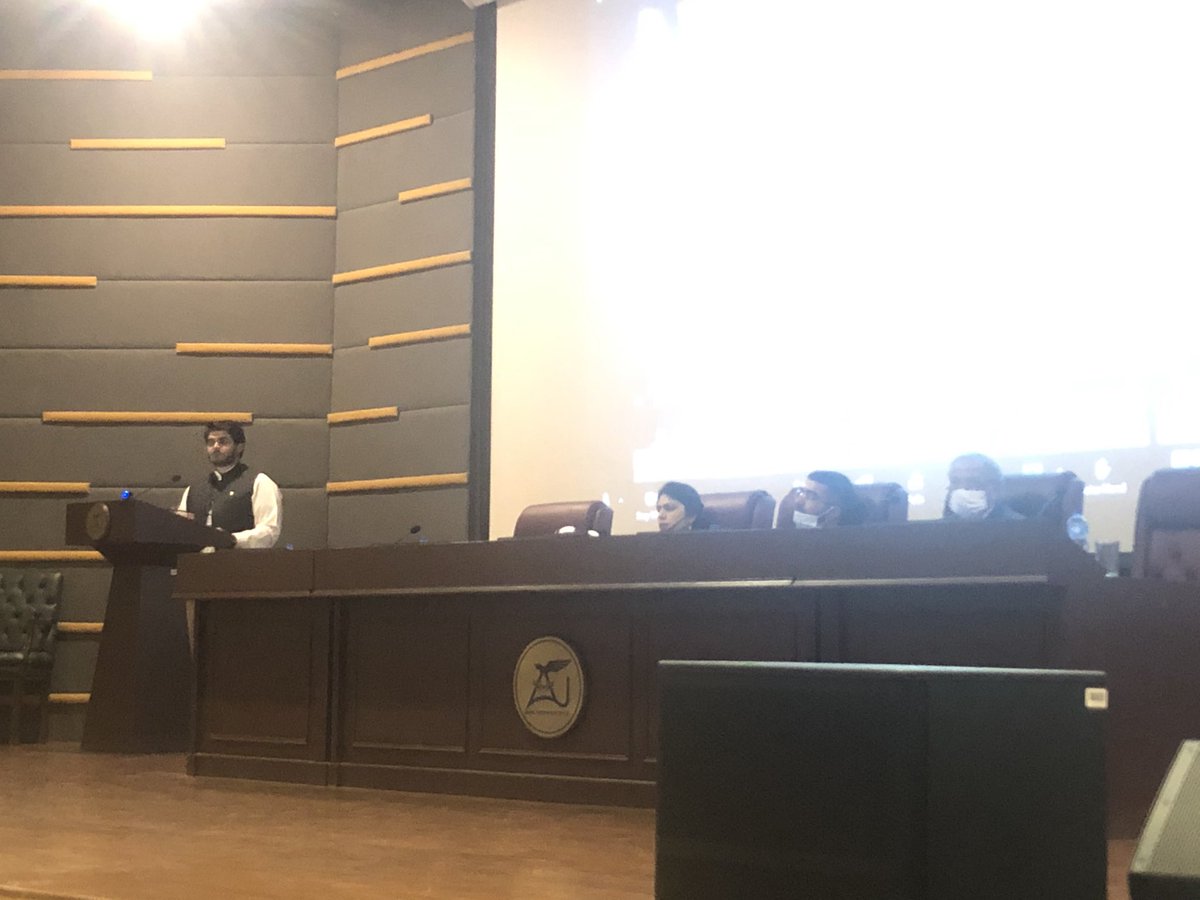 SaraNazir13's tweet image. Here comes @f_aider ✌️
4th panel 
@tahama_asad 
@ZKoreshi 
#IntlConference21 #DASSS #FASSS #AU #NationalSecurity