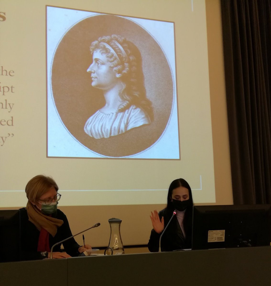 ProjectWink's tweet photo. Yurss tells us about the contemporary questions around the veracity of the letters, and confirms that they were indeed false. #giornatatraduzione7 https://t.co/K19k5YThqG