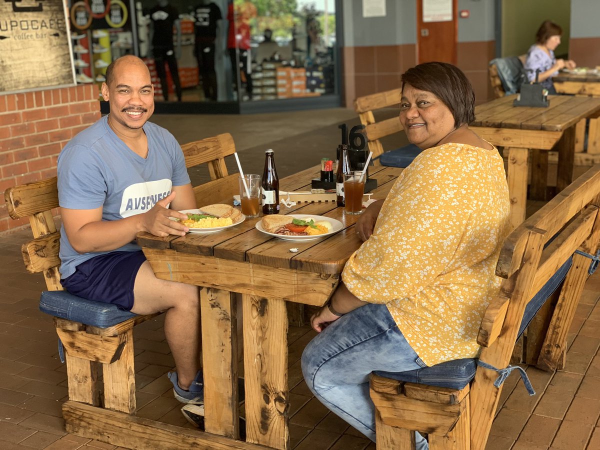 audas_vanschoor's tweet photo. My Mom is in town ❤️👏🏽

Lekker #Breakfast at the best spot @cupocafe 

#MyMaIsInPTA #Thankful #LiefVirMa #MomAndSon https://t.co/r88esWi35W