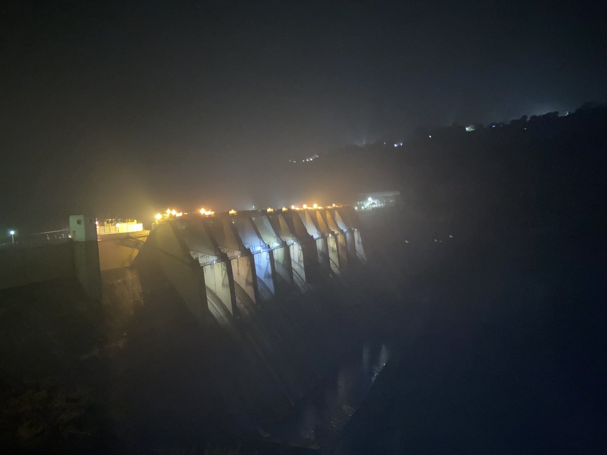 MuraliMK09's tweet photo. Night view https://t.co/QXwI8yr8hA