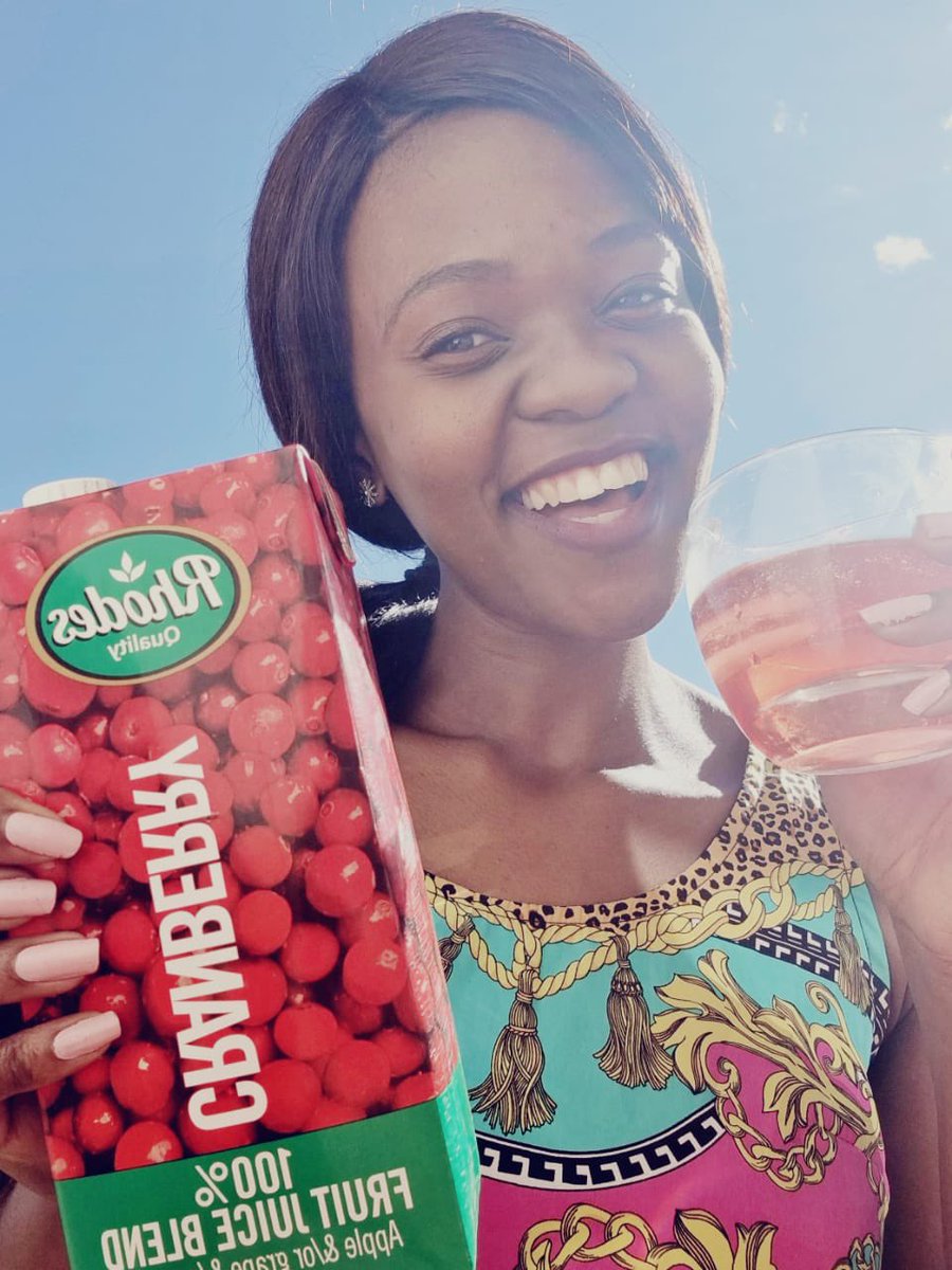 HoneyB_OVO's tweet photo. #MetroGoWithGoodness so yummy my favourite by far @METROFMSA #RhodesQuality https://t.co/rqbJULcTI5