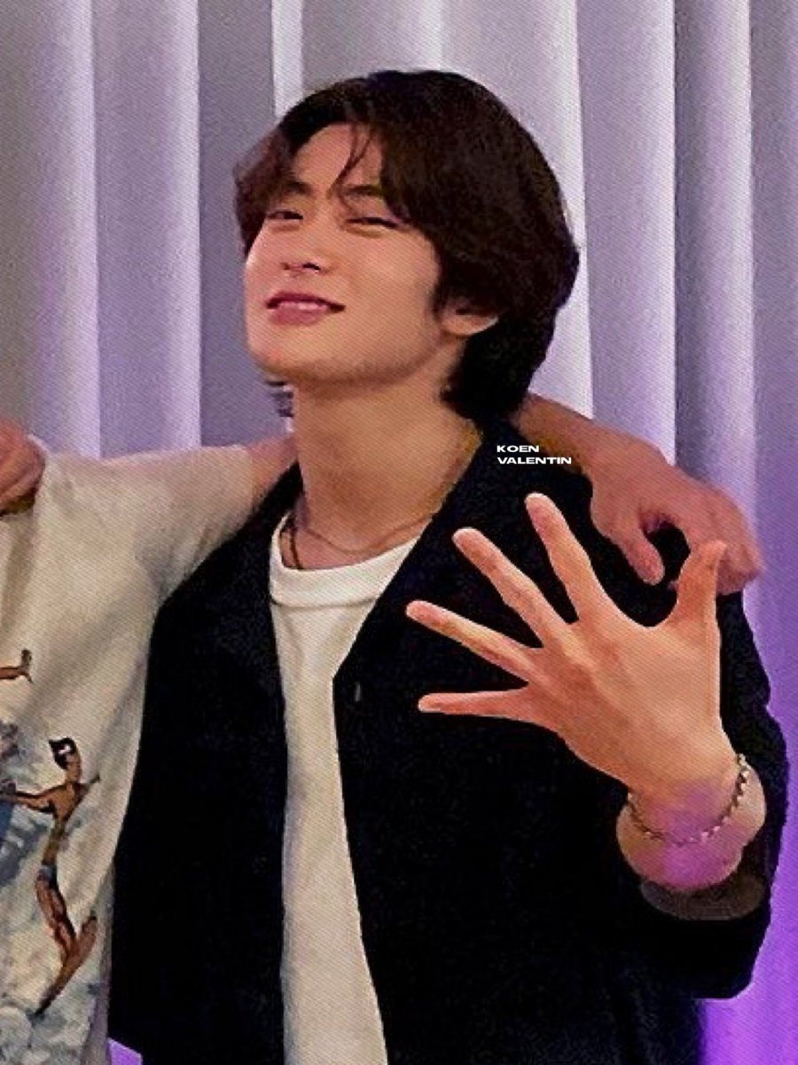 reaIquic's tweet photo. ͏͏͏͏ 
   
                restarting . . . 🛹
                like  and  rt  to  be  mutuals.
           
͏͏͏͏͏͏ https://t.co/T2NR0udVau