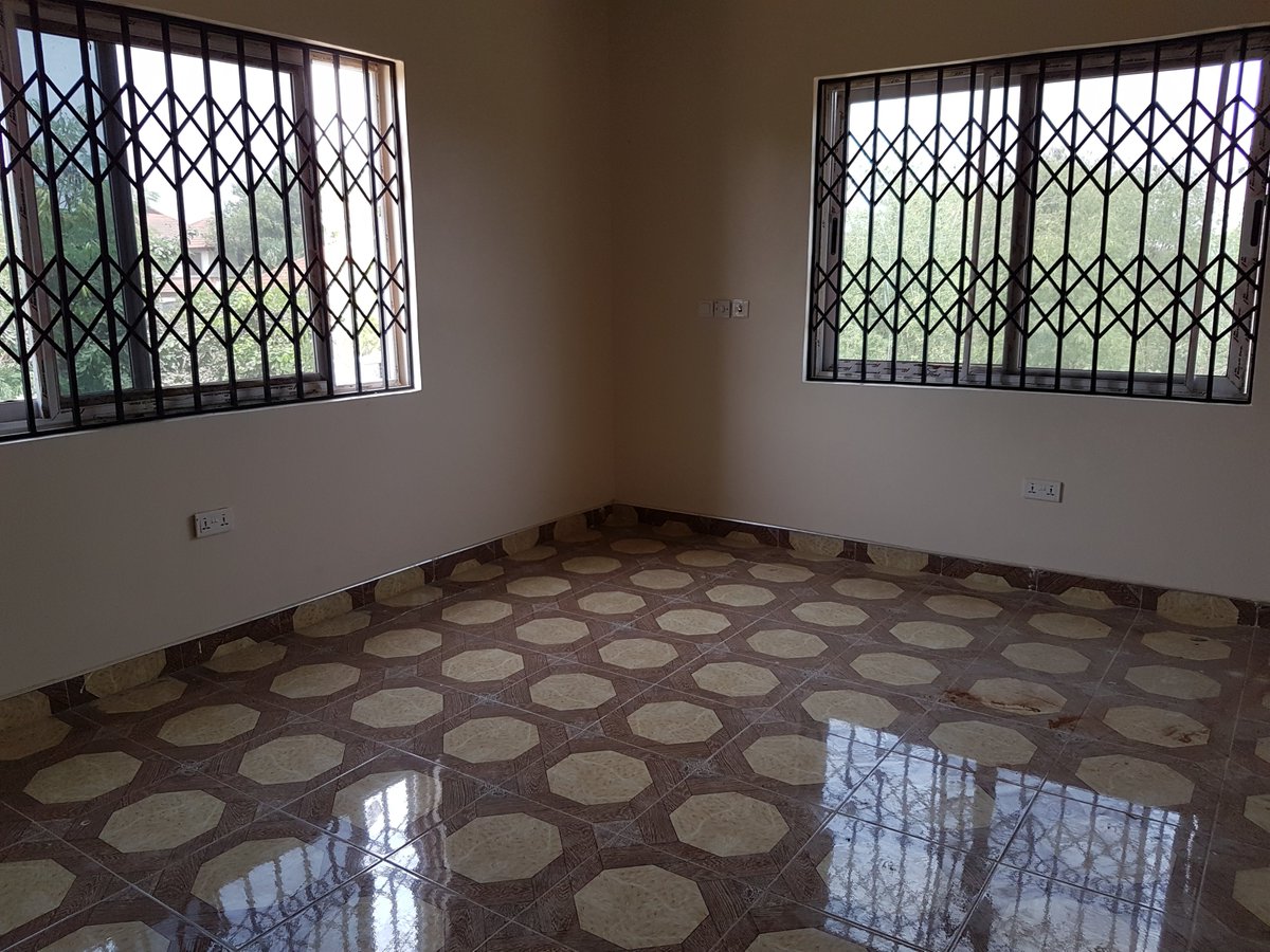 Properties7G's tweet photo. 7G Properties
@Properties7G
·
Nov 17
5 BEDROOM HOUSE FOR RENT AT TRASACCO

GHC9.500/MONTH

Call 0542591712 or 0204305540 for free viewing https://t.co/67yCy6Pt7b