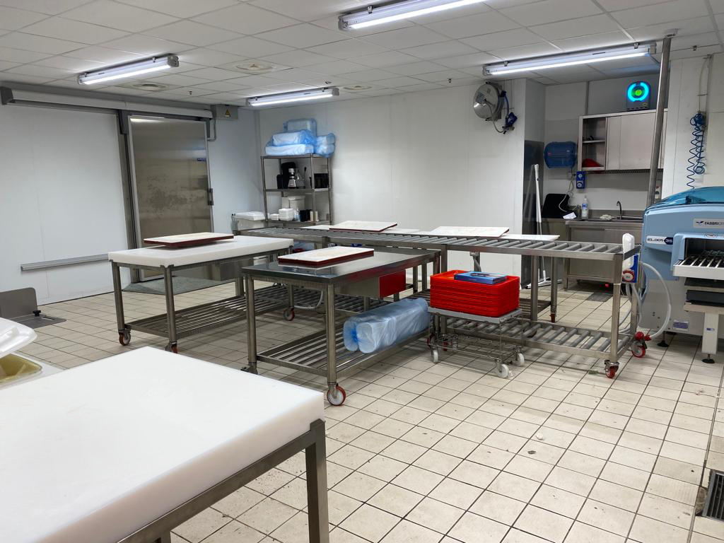 BlueRedGroup tweet media