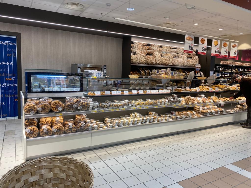 BlueRedGroup tweet media