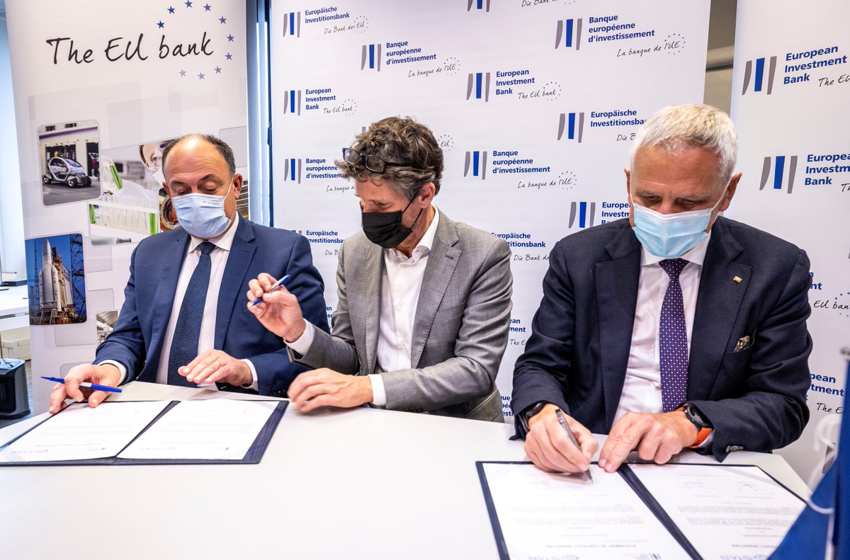 iSTARMed's tweet photo. We have signed a €20 million financing agreement with @EIB. Access to this facility could further accelerate our R&amp;D and product development as we continue our mission, bringing our innovative technology to patients in Europe and beyond. Read more: https://t.co/L82pCBjZi3 #MIGS https://t.co/02TXqsCNIO