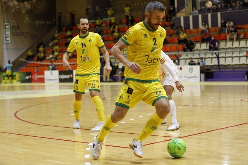 🚨HOY ES MARTES, TOCA... FUTSALMANÍA ‼

⚽Y el primer protagonista está confirmado.💪 Compartirá mesa debate con nosotros, el capi del <a href="/JaenFS/">Jaén Paraíso Interior FS</a>: <a href="/MCebola10/">Mauricio Guterres</a> . Podrás preguntarle en directo en nuestro chat ‼ 

📺¿Dónde verlo? 👉youtu.be/ltRMFG-yaoo