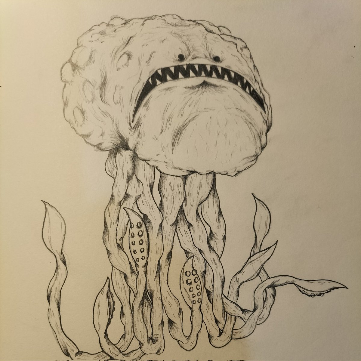 🦑

#handdrawn #Pencildrawing #HorrorArt #monster