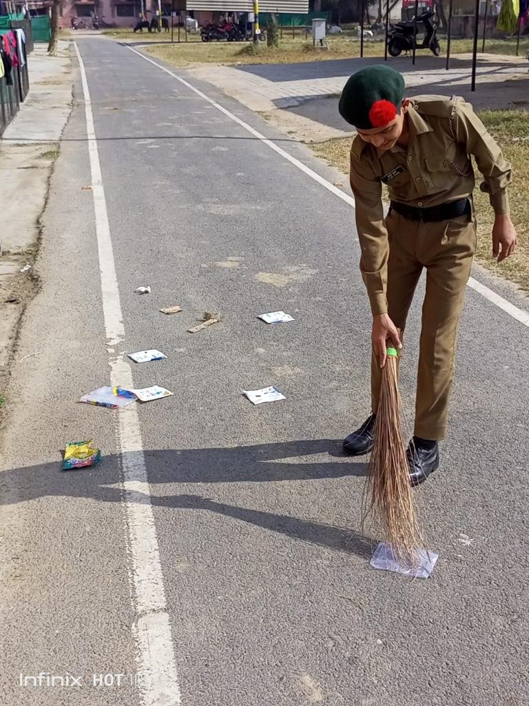 kota_ncc's tweet photo. 👆🏻 social service, statue cleaning and tree plantation drive undertaken by 3 Raj NCC Armd Sqn Alwar to celebrate NCC Day. https://t.co/jH4vahn9Tm
