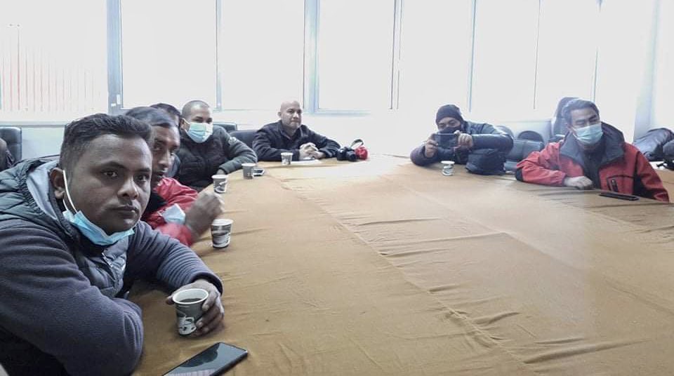 Photojournalist Club tweet media