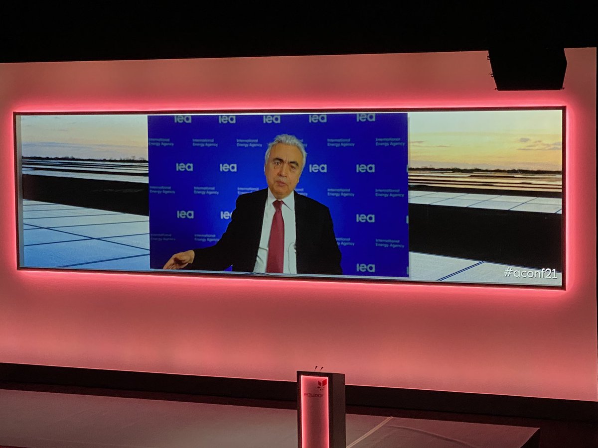 IEA: Forventer nødvendig fallende etterspørsel over tid, men fortsatt behov for norsk olje og gass innenfor 1,5 graders scenarioet. Investeringer i områder med eksisterende infrastruktur vil være sentralt.
 #aconf21