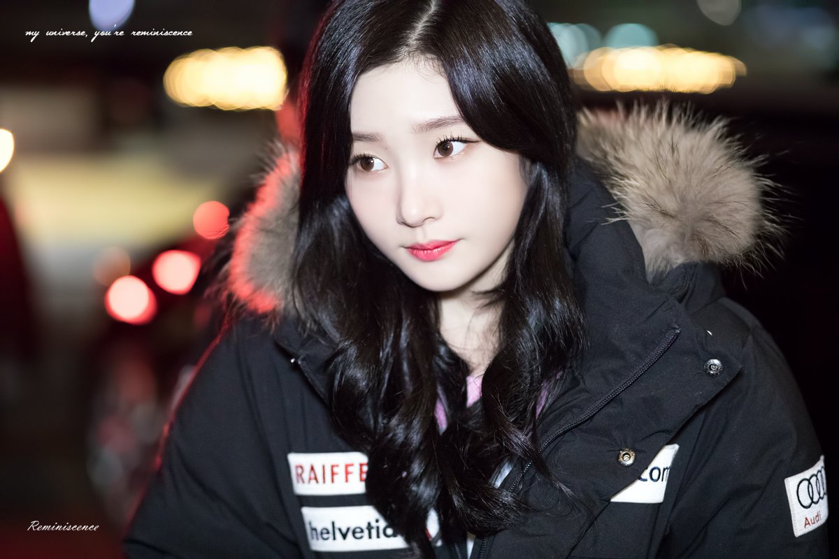 161130

#다이아 #DIA #채연