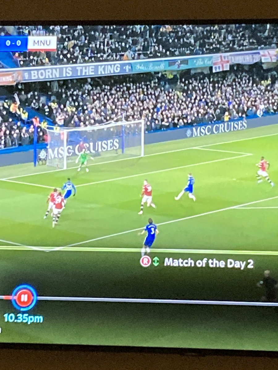 Luke Mitchell tweet media