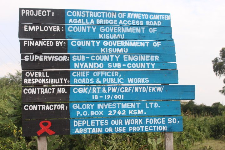 mukhwanaOkwara's tweet photo. The perfect way to Kill a community is to suffocate it off proper leadership, Agala bridge remains a reminder of the same.  Shame
@EACCKenya
#TheMissingBridge https://t.co/Yyq7CYItmE