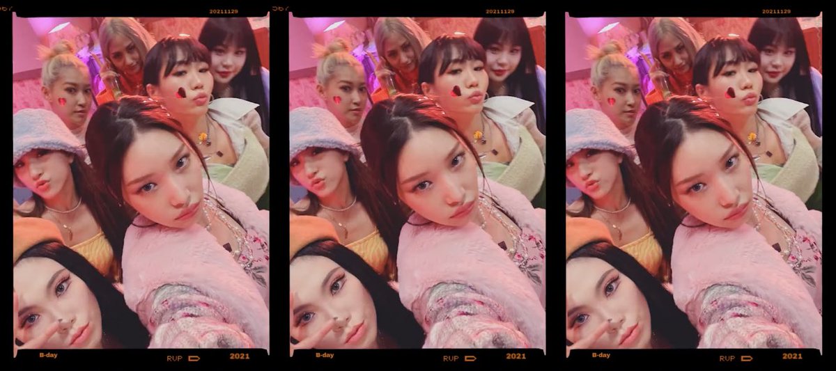chungharchived's tweet photo. chungha and her homies <33 https://t.co/NFziaLbWkm