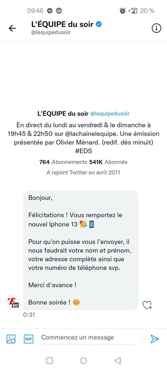 mattvitse's tweet photo. MERCI à @etiennemoatti &amp; @lequipedusoir pour l'iphone ! 😀#lachatteadede https://t.co/FST7Ey6twx