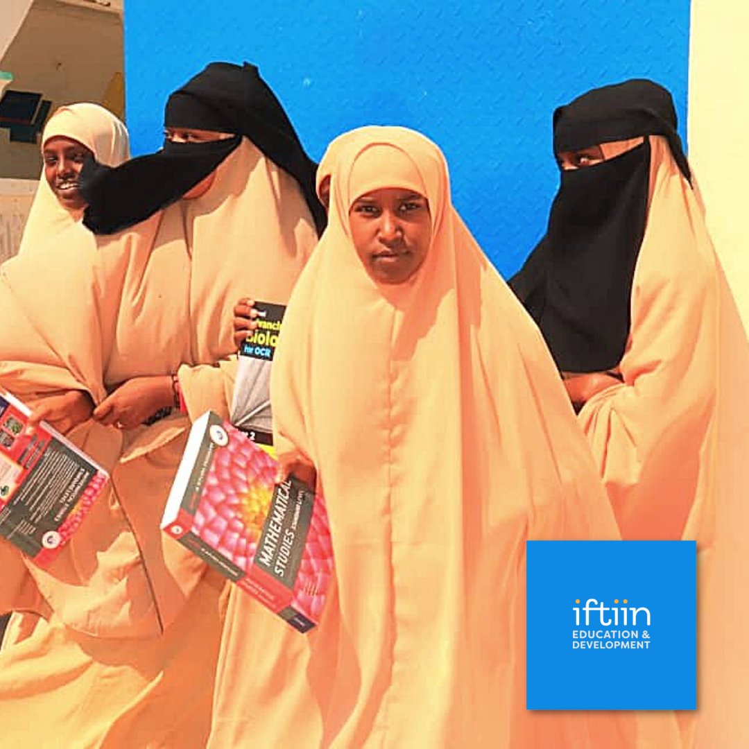 Good News Alert: Over 1500 books have been distributed in Iftiin Schools, providing a major boost to students' education. A big thank you to our partner @Book_Aid for the donation. #Somalia #Education