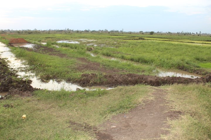 stellah_kaviti's tweet photo. Initially, this place has it's own budget that was supposed to help build a bridge that connects Ayweyo canteen and Agalla. Now @KisumuCountyKE what's not happening? #TheMissingBridge https://t.co/BH1bicAPb5