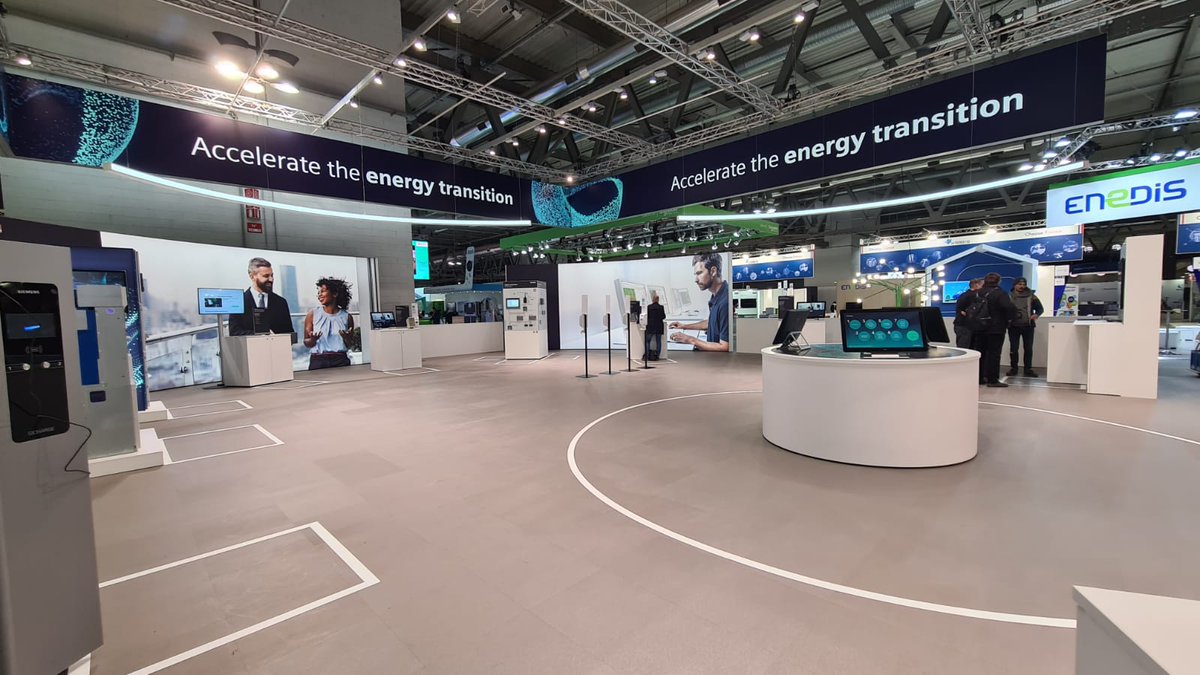 Robert_Sarcevic's tweet photo. Today #enlit2021 kicked off in Milan, 🇮🇹 -
Once more, @Siemens is the proud Diamond Partner - presenting &amp; showcasing what it takes to "Accelerate the energy transition"
Join us : https://t.co/TCgdtBz5LQ

#energytransition #decarbonization #enliteurope
@SiemensInfra @Enlit_Europe https://t.co/DWLgiTMbtL