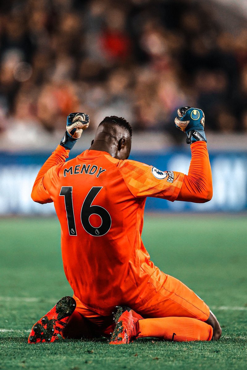 Footballogue's tweet photo. [#BallonDor] Habib Beye sur Edouard Mendy💬

« L’année exceptionnelle c’est 12 mois et pas un mois. Arrêtons avec cette hypocrisie de dire qu’il y a l’Euro et que c’est une année exceptionnelle. Sur 12 mois, Il est le meilleur gardien d’Europe. Il n’y a même pas de débat. » https://t.co/ssJCEaz5FP
