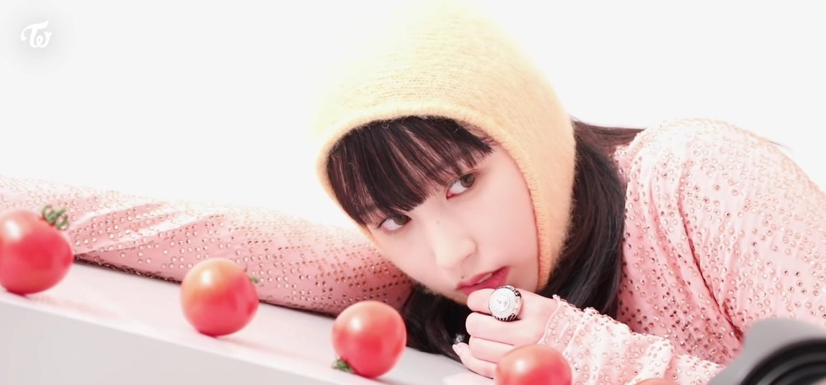 FanunionMina's tweet photo. 🍅
#MINA #미나 #ミナ #名井南
#MINAxAllure #MINAforAllure
#TWICE #트와이스 @JYPETWICE https://t.co/05laEVGHIQ