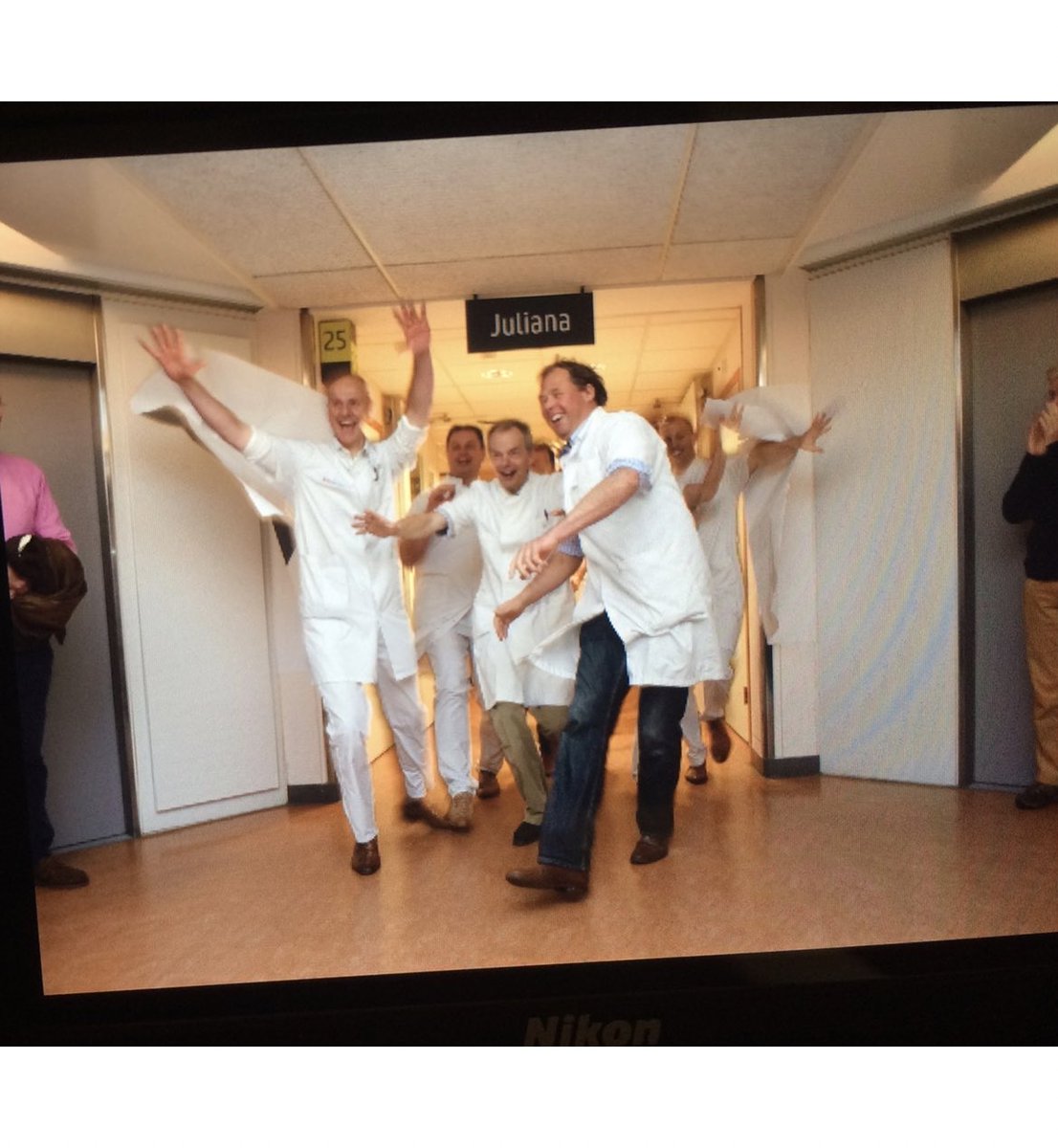 MCHOrtho's tweet photo. 6 jaar alweer!!! Van een vliegende start in 2015 tot zwaarder weer in huidige tijden. We blijven staan en zorgen voor onze patiënten!!! https://t.co/HP60DlIrj1
