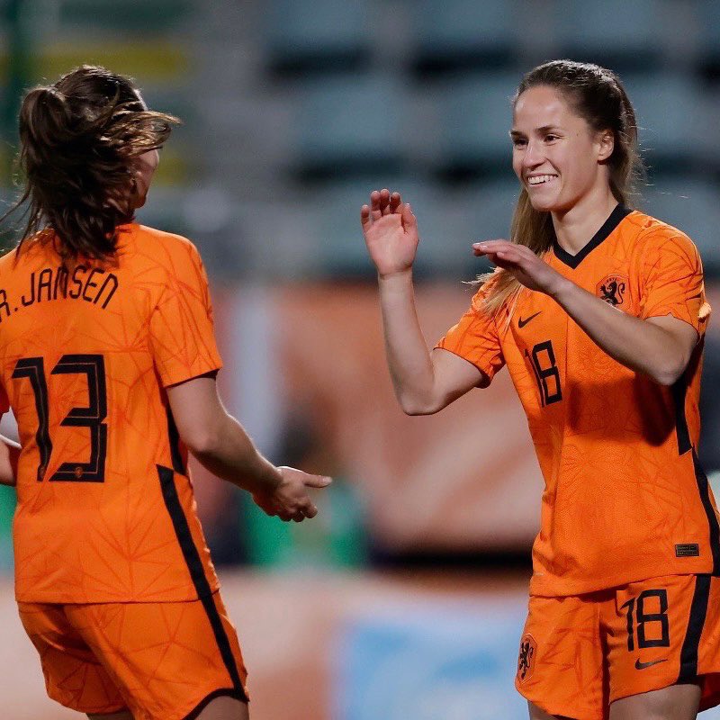 Marisa Olislagers ⚽️ tweet media