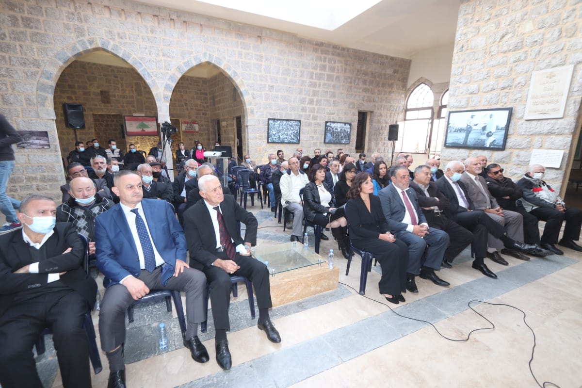 kataeb_Ar's tweet photo. محاضرة للنقيب جورج جريج في قلعة راشيا بدعوة من الرفيقة غيتا عجيل 

@JreijGeorges1 
https://t.co/ksBmEQofYh https://t.co/iEXpJIdTXf