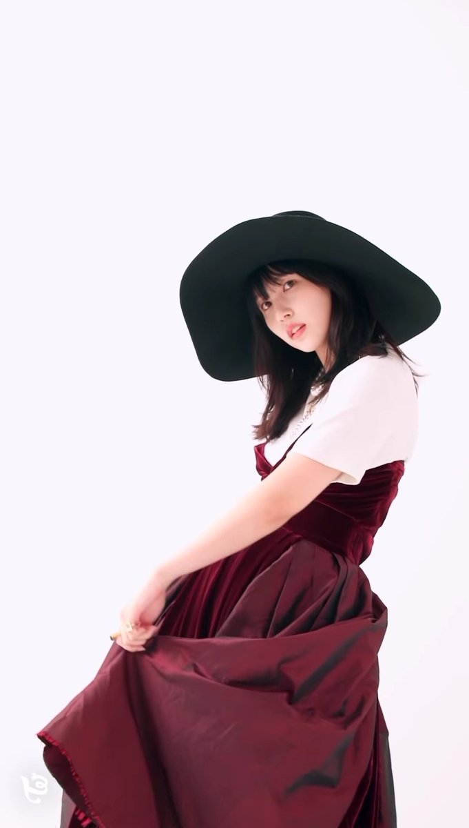 FanunionMina's tweet photo. 👒
#MINA #미나 #ミナ #名井南
#MINAxAllure #MINAforAllure
#TWICE #트와이스 @JYPETWICE https://t.co/Z7lTry7K3a