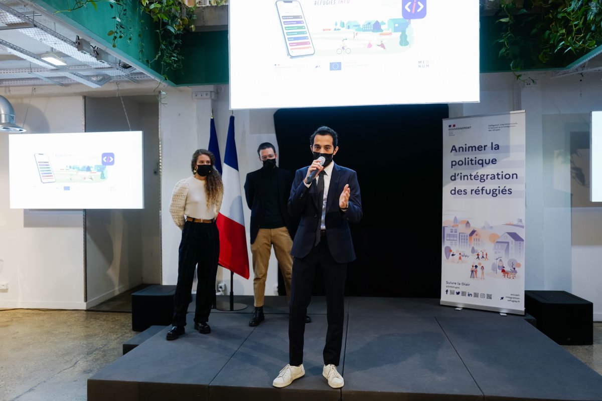 refugies_info's tweet photo. 🎉L’appli mobile @refugies_info est disponible sur Play store et Apple store👏
🔎Présentée en détail à l’Agora, événement de la @DIRefugies 
👀Accès en 6 langues à de nb info sur des démarches administratives &amp; formations/activités près de chez vous
📱A télécharger et partager💡 https://t.co/FC6CA2e26V