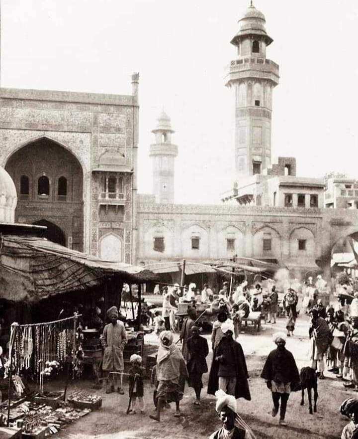 AlbelaArtist's tweet photo. Masjid Wazir Khan 1903 https://t.co/tboQ7tajcK