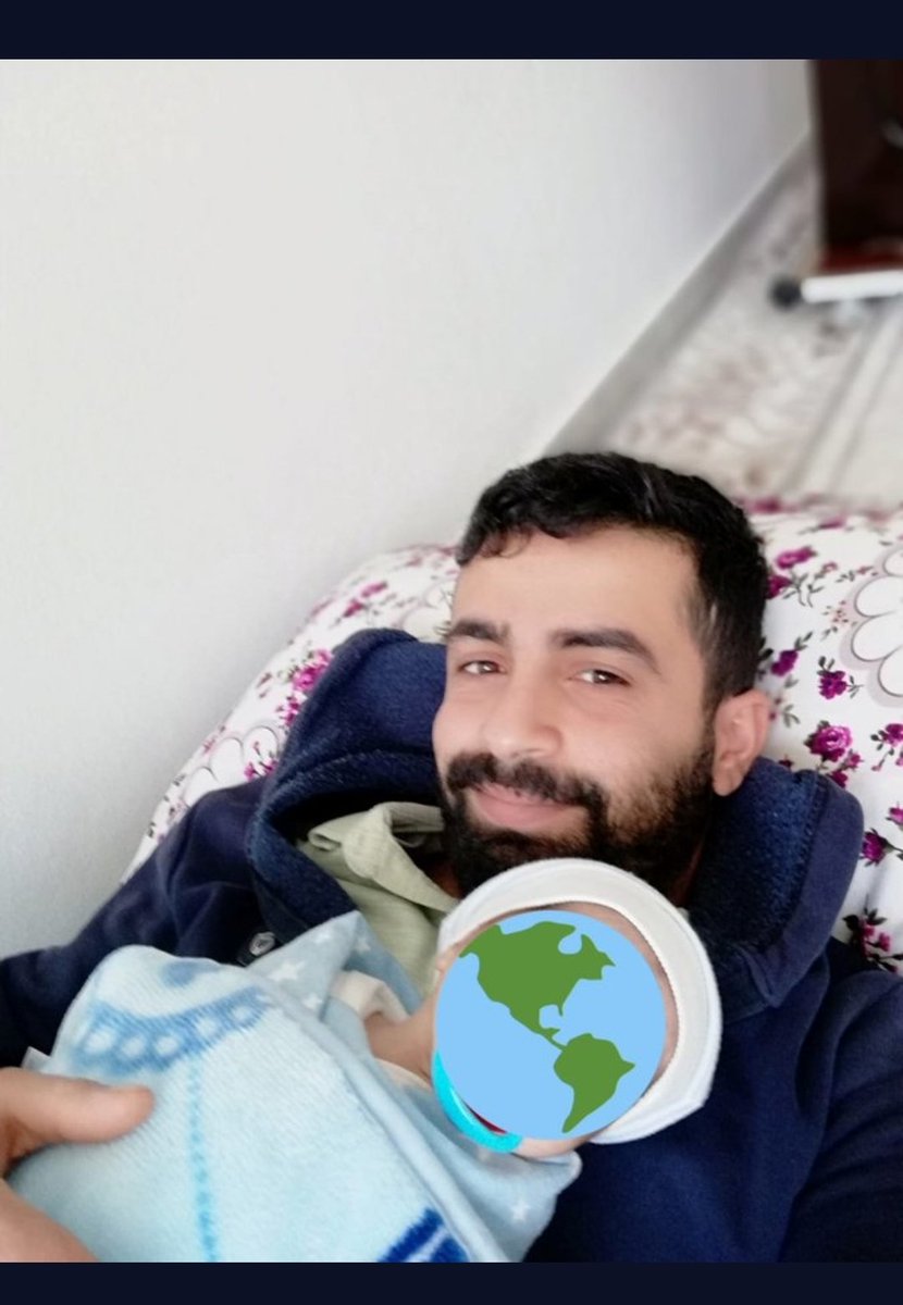 Videoyu tekrar izleyemedim bile, senin Allah belanı versin! Gaziantep Şahinbey'de 3 aylık bebeğe işkence eden baba Yunus Göç tutuklansın!  Bebek tedavi altında, zanlı ise gözaltına alındı fakat yetmez! Tutuklansın! Adli kontrol şartıyla bırakılmasın!

#YunusGöçTutuklansın