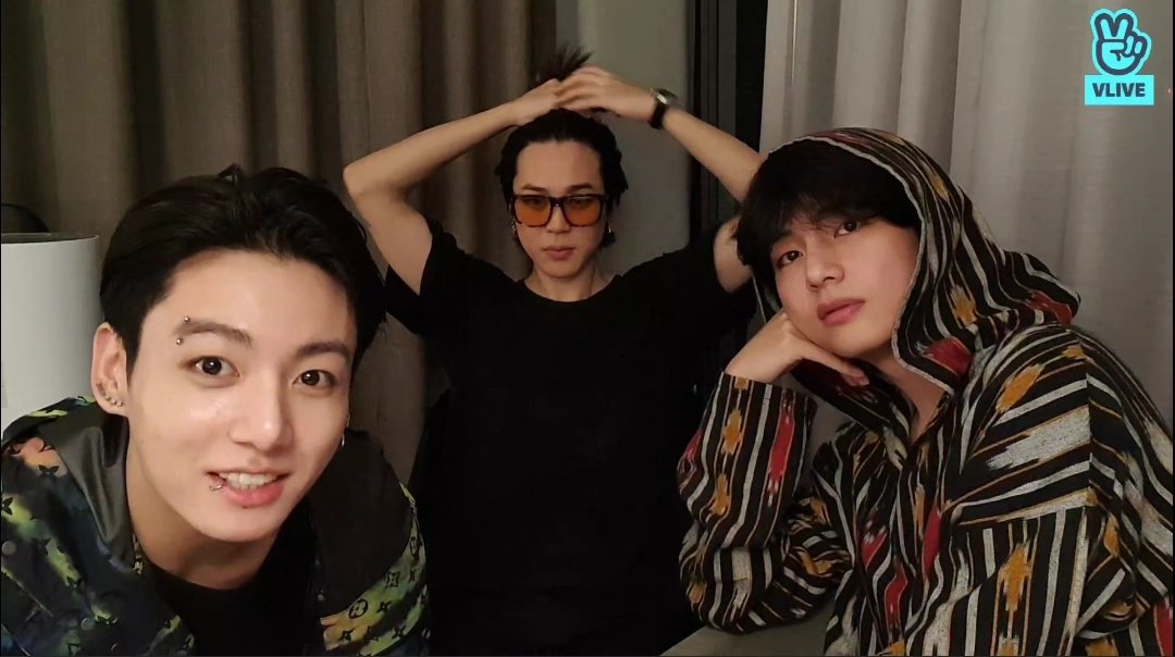 tanseok's tweet photo. 3 hot men staring at you
your 2nd emoji is your reaction
mine: 🥺 https://t.co/CHYDeR2xfm